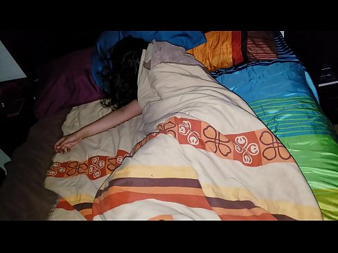 ❤️ Stepson berači svojo mlado mačeho, medtem ko ona spi. ❌ Trdi porniči na sl.pornoklinge.ru ❤